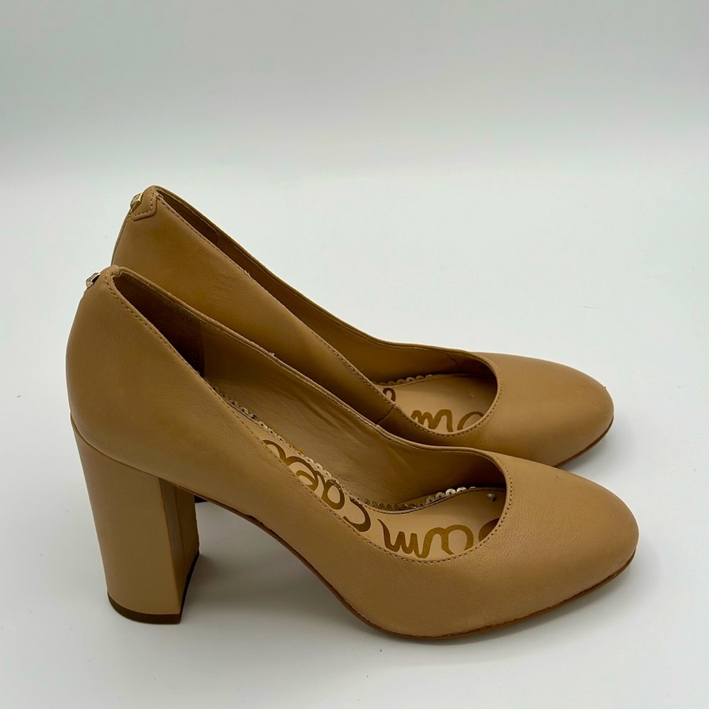 Sam Edelman Women’s Junie Round Toe Slip-On Pumps, Block Heel, Oatmeal, Size 7
